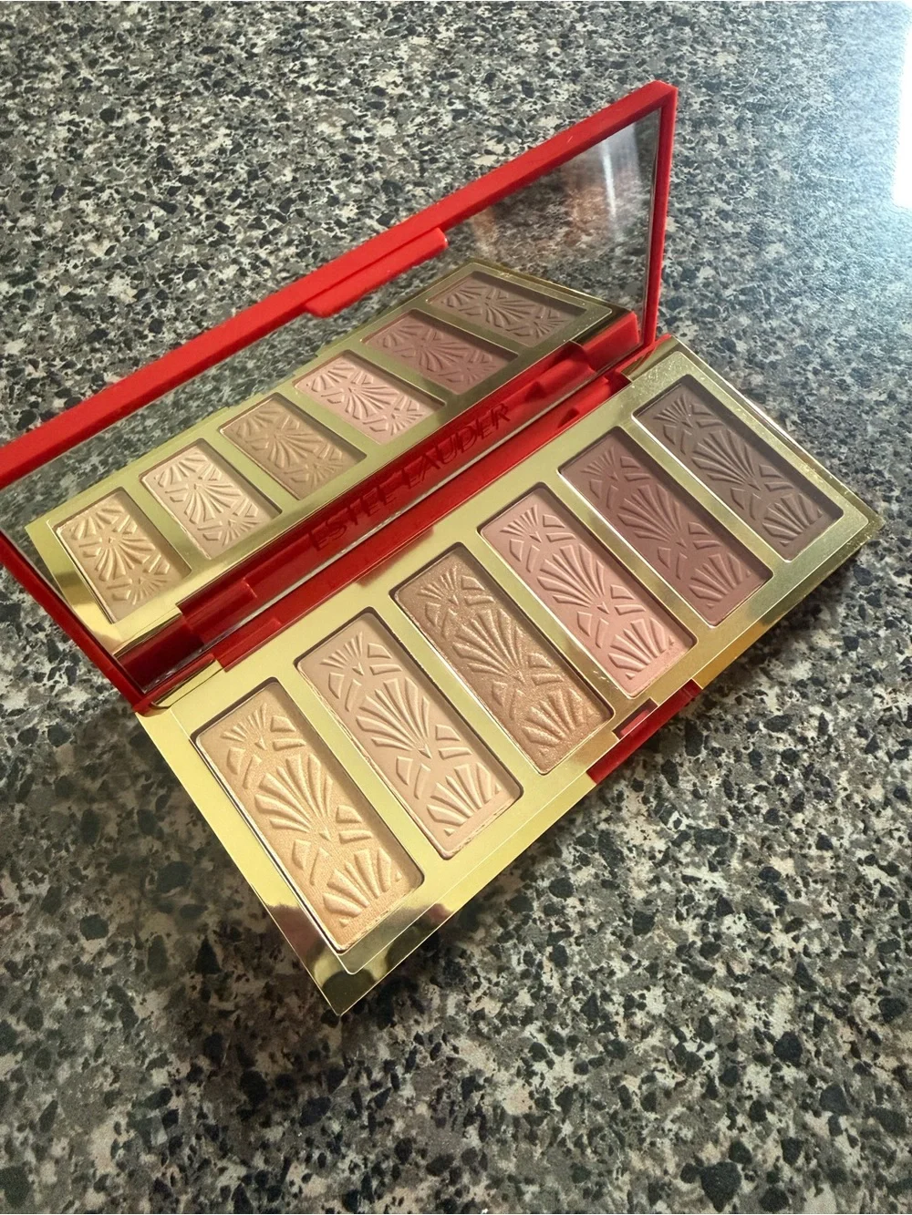 Estée Lauder trick of the eyes EyeShadow palette